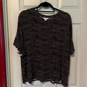 ⭐️BOGO⭐️ Lularoe L Dahl Crop top